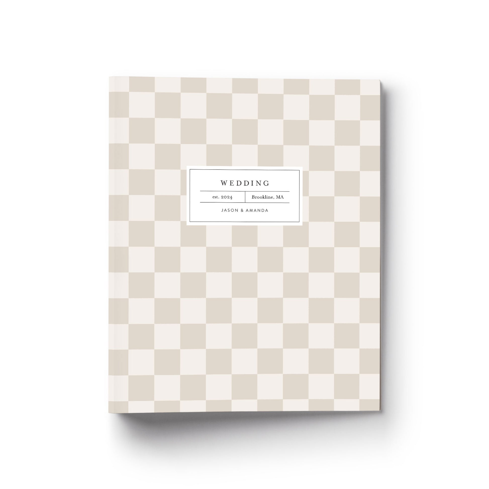 Our wedding binders are the perfect planning tool, shown in a trendy checkerboard pattern